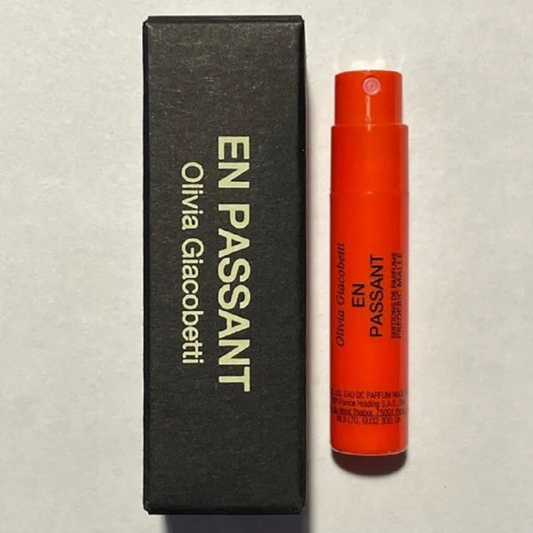 Frederic Malle En Passant 0.04 oz.jpg