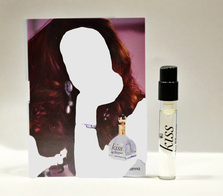 Rihanna RiRi Kiss 0.05 oz.jpg